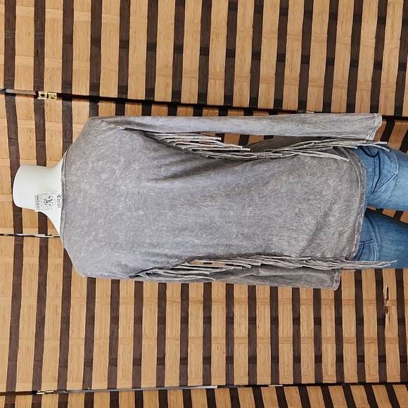 Vocal fringe gray bling top - Picture 3 of 6